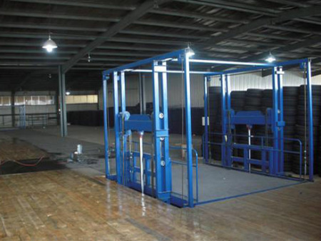 液(yè)壓升降平(ping)台